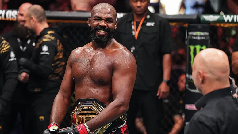 Preview «Отвратительно» – фанаты UFC требуют от Дэны Уайта лишить Джона Джонса титула после антирекорда Тома Аспиналла