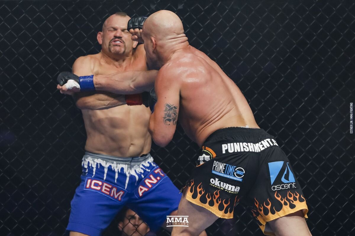 Preview Как Рэнди Кутюр изменил жизнь Чейла Соннена: «Я думал, со мной что-то не так»