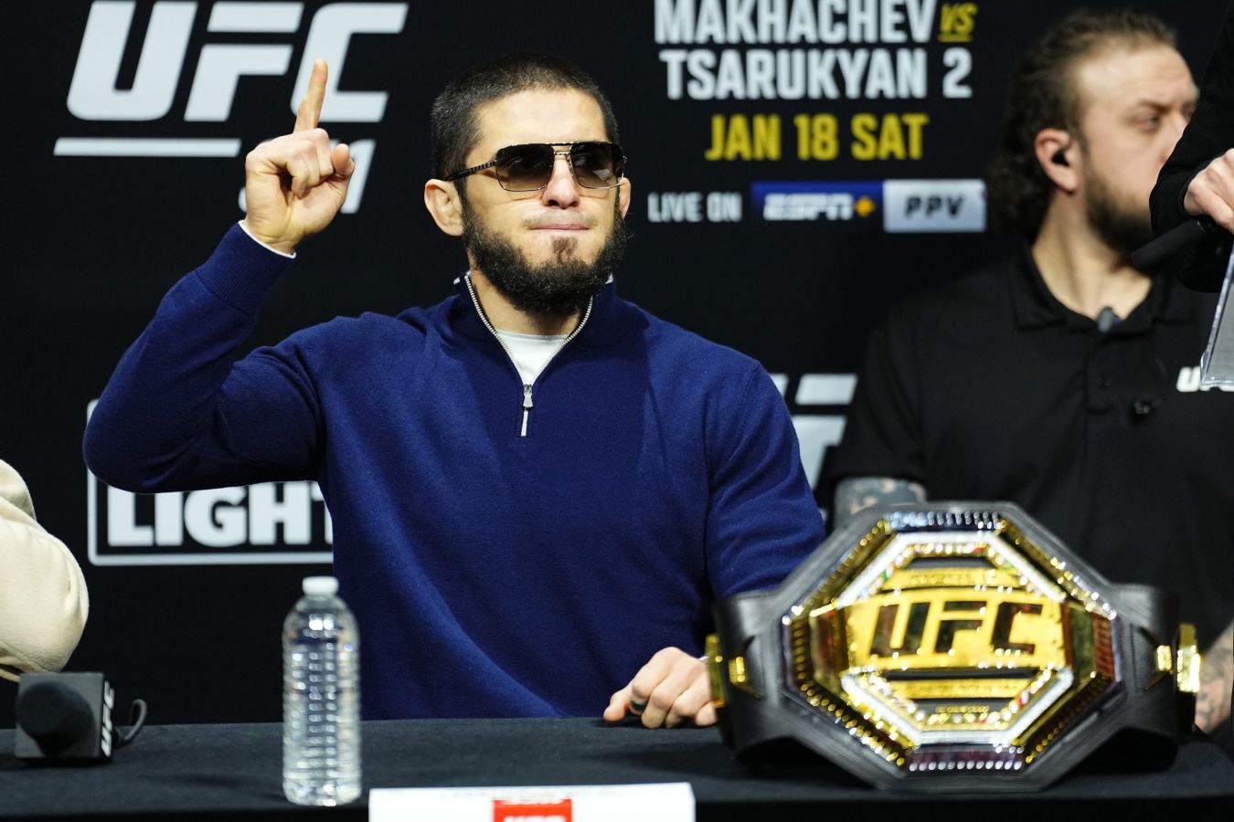 Preview Смелое Заявление Звезды UFC: Он Утверждает, Что Закончил бы Ислама Махачева за Сутки на UFC 311