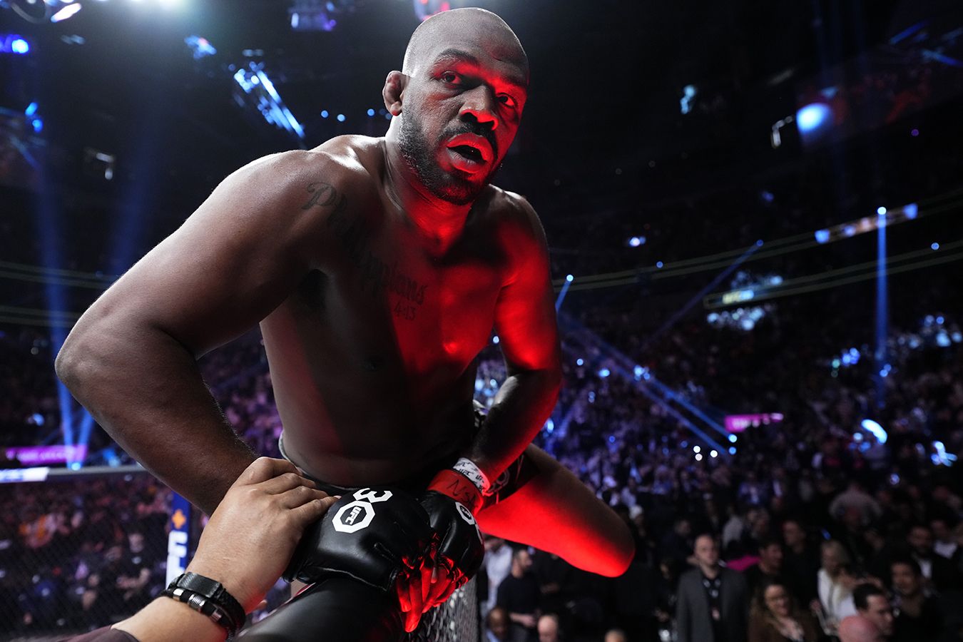 Preview Легенда UFC: Джон Джонс наслаждается уникальной ситуацией в конфликте с Томом Аспинэллом