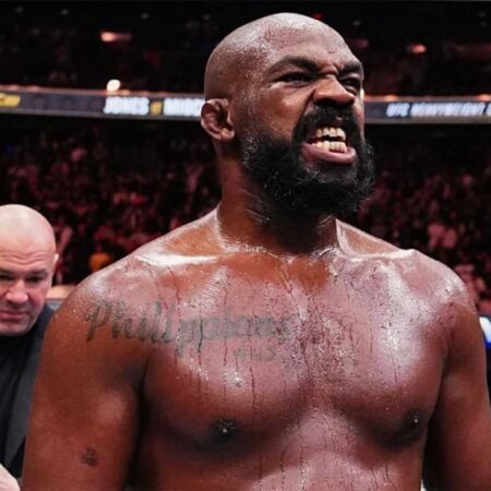 Джон Джонс прояснил свои планы на будущее в UFC