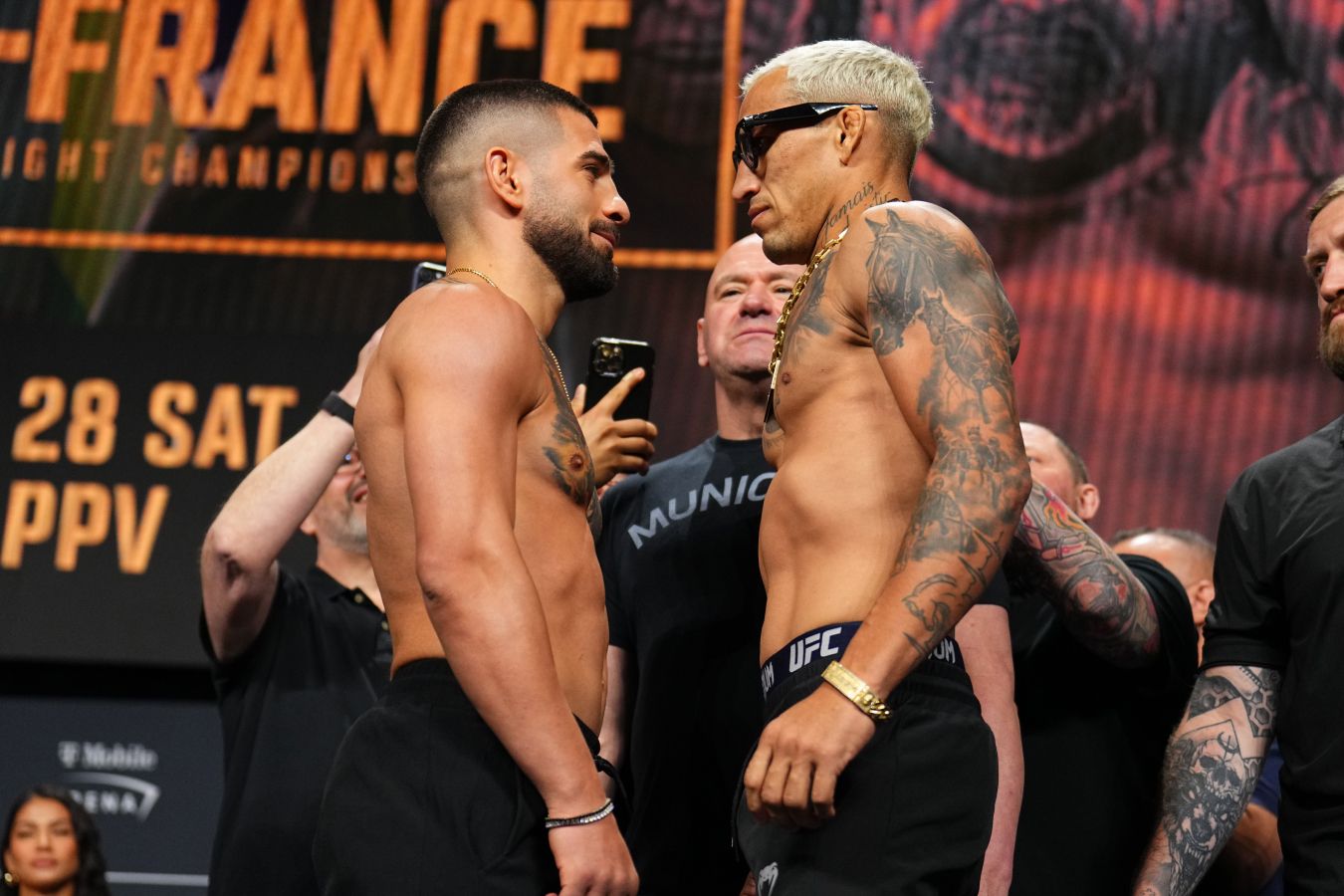 Preview Илия Топурия объяснил, почему Джон Джонс не «уклоняется» от Тома Аспинэлл, завершая карьеру в UFC