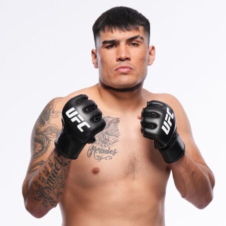 Ветеран с 12 боями в UFC высказалась о шокирующем увольнении после того, как соперница провалила взвешивание на 4.5 кг