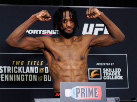 Легендарный судья о спорном решении на UFC Perth: «Психологический срыв» Джейка Мэттьюса