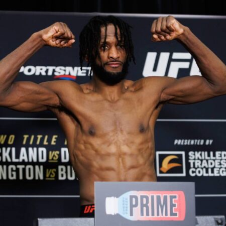 Нил Мэгни вспоминает спорную победу на UFC Perth, пока соперник пытается оспорить результат