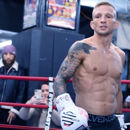 Звезда UFC 320: Экс-чемпион Ти-Джей Диллашоу довел меня до рвоты 5 раз на тренировках