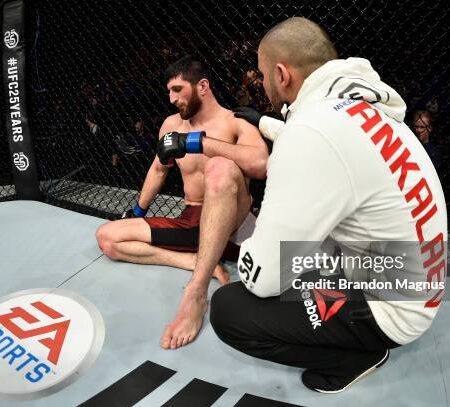 Магомед Анкалаев называет своё единственное поражение в UFC худшим в истории, признавшись, что «сдался» в последние секунды