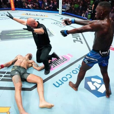 Восхищенная реакция Исраэля Адесаньи на нокаут Алекса Перейры на UFC 320
