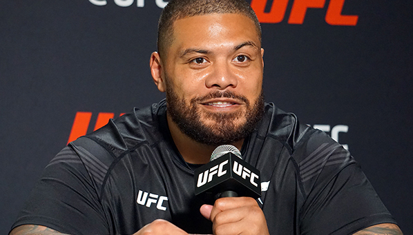 Preview Первый тяжеловес UFC, проваливший взвешивание, объявляет о перерыве в карьере после очередного провала