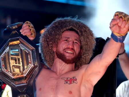 Мераб Двалишвили установит рекорд по защитам титула, но легенда UFC сделал это быстрее
