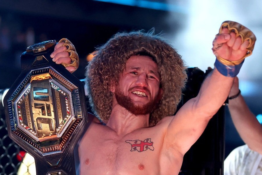 Preview Мераб Двалишвили установит рекорд по защитам титула, но легенда UFC сделал это быстрее