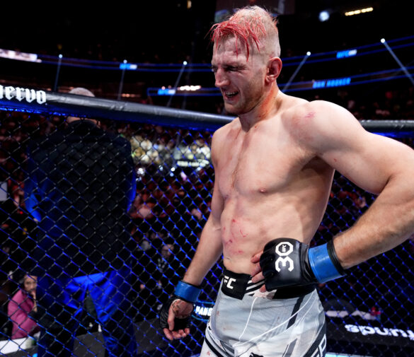 Дэн Хукер анонсирует необычный боксерский турнир для «отцов без опыта»