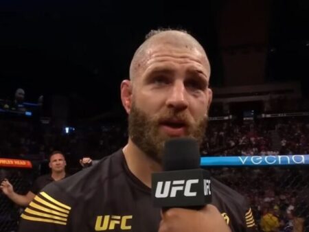 Иржи Прохазка комментирует потенциальный бой за вакантный титул UFC, предложенный Джо Роганом
