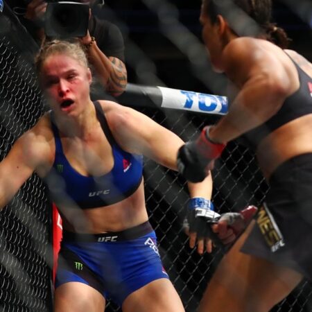 Ронда Роузи предсказала, как проиграет титул UFC, всего за месяц до культового нокаута