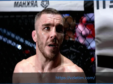 Жестокий нокаут: Дин Гарнетт отправляет Чиарана Кларка в нокдаун ударом локтем с разворота на PFL Belfast