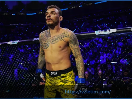 Член Зала славы UFC настоятельно рекомендует Исраэлю Адесанье завершить карьеру после четвертого поражения подряд