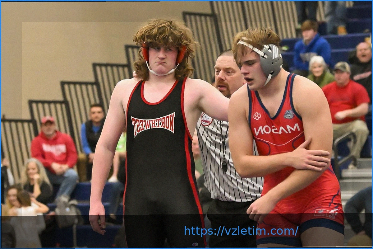 Preview Борцы W-FL Central получили признание в школьных соревнованиях по борьбе