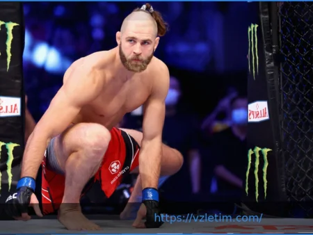 Рэй Лонго раскритиковал Иржи Прохазку за поражение на UFC 327