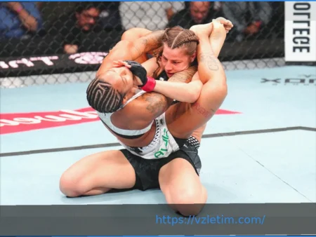 Жасмин Джасудавичус опровергла слухи о драке в UFC с запрещенным предметом во рту