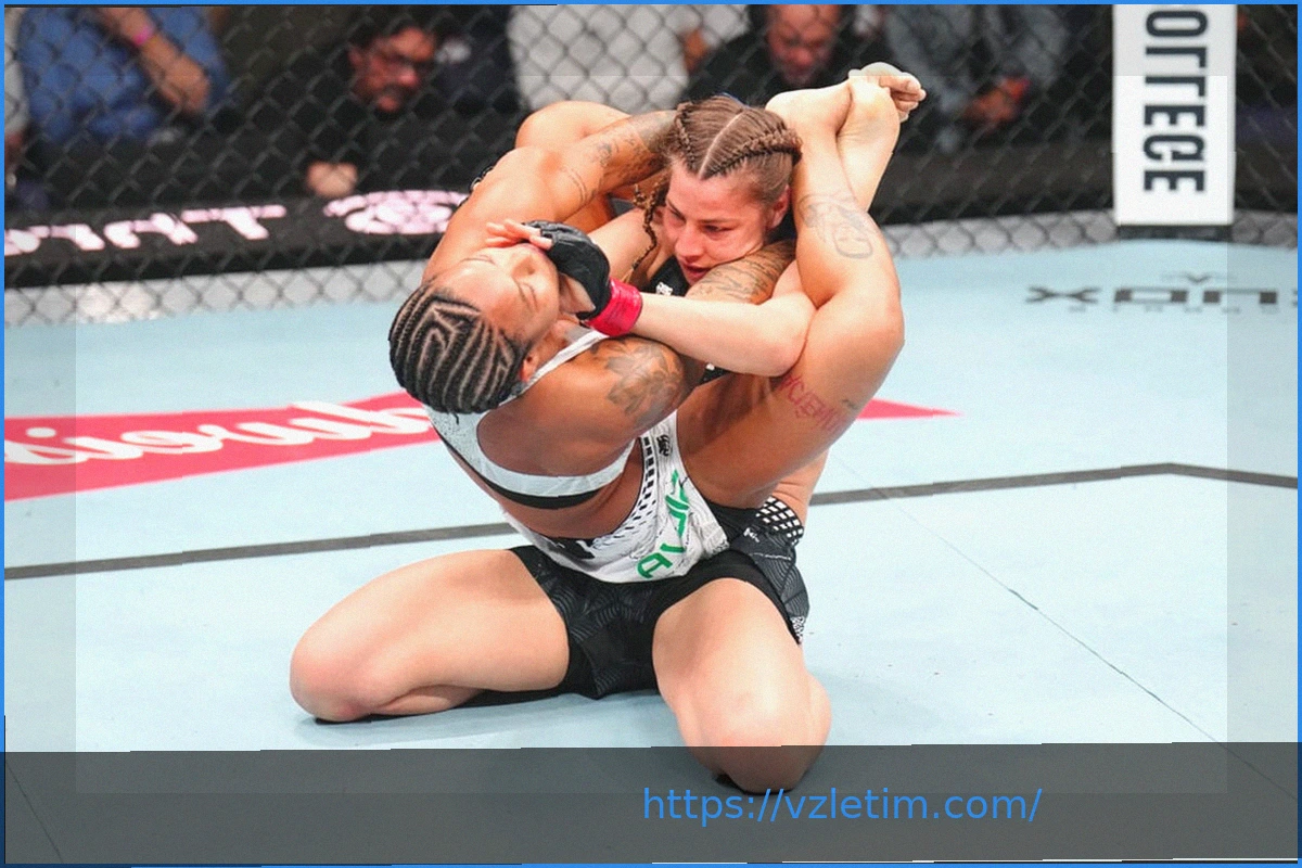 Preview Жасмин Джасудавичус опровергла слухи о драке в UFC с запрещенным предметом во рту