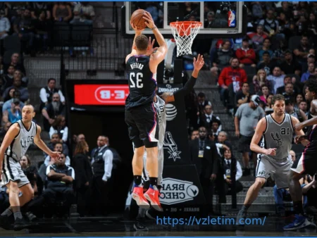 ЛА Клипперс испытали трудности в поражении от Сперс со счетом 118-99